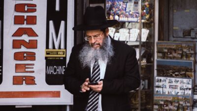 Lever vi i den syndige, drabelige sluttid?